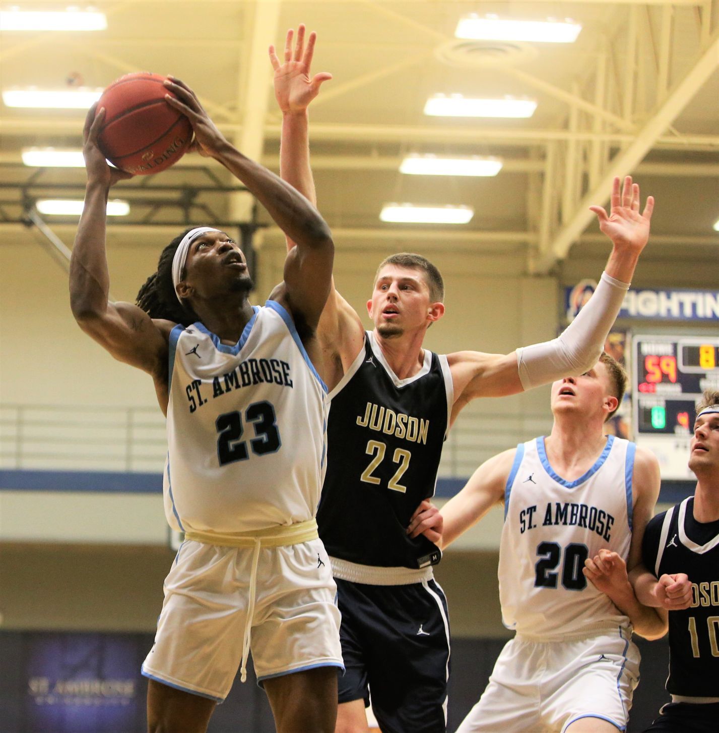 111021-qc-spt-sau judson mens bball31.jpg